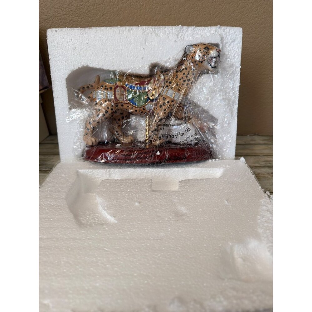 Lenox Carousel Leopard 2004 Porcelain Figurine w/ Wood Base in Box - Picture 2 of 16